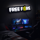 Luminoso em LED - Free Fire - Luminária de Parede - Decoração Gamer - 50x16cm - Fonte Bivolt
